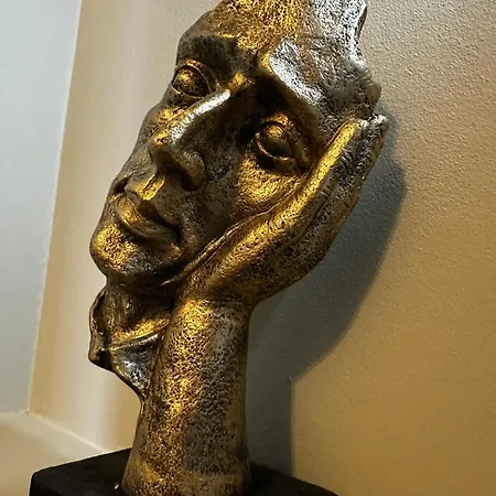 شقة فندقية Herbert George